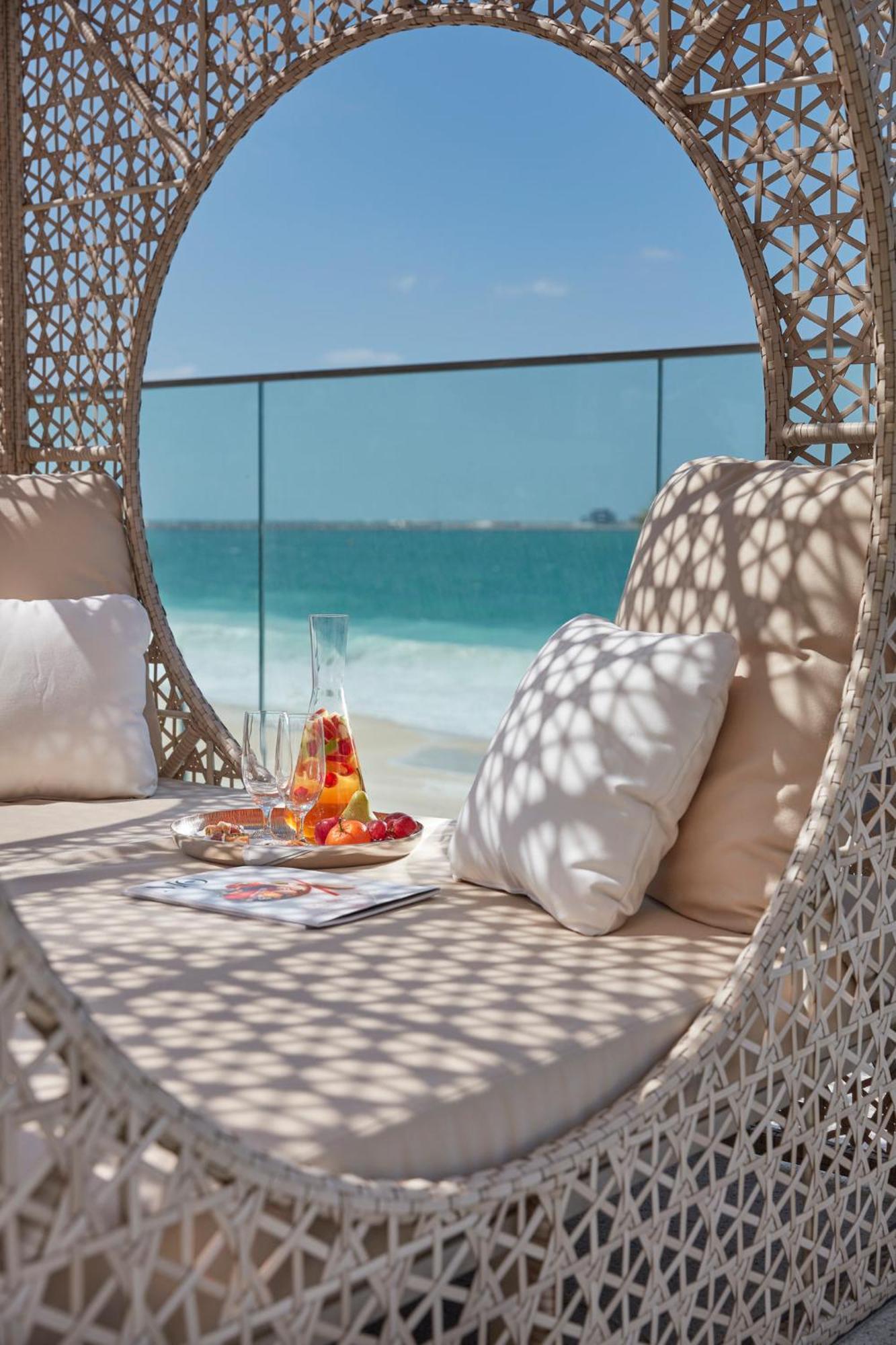 Mandarin Oriental Jumeira, Дубай Екстериор снимка Beach at Jumeirah Beach Hotel