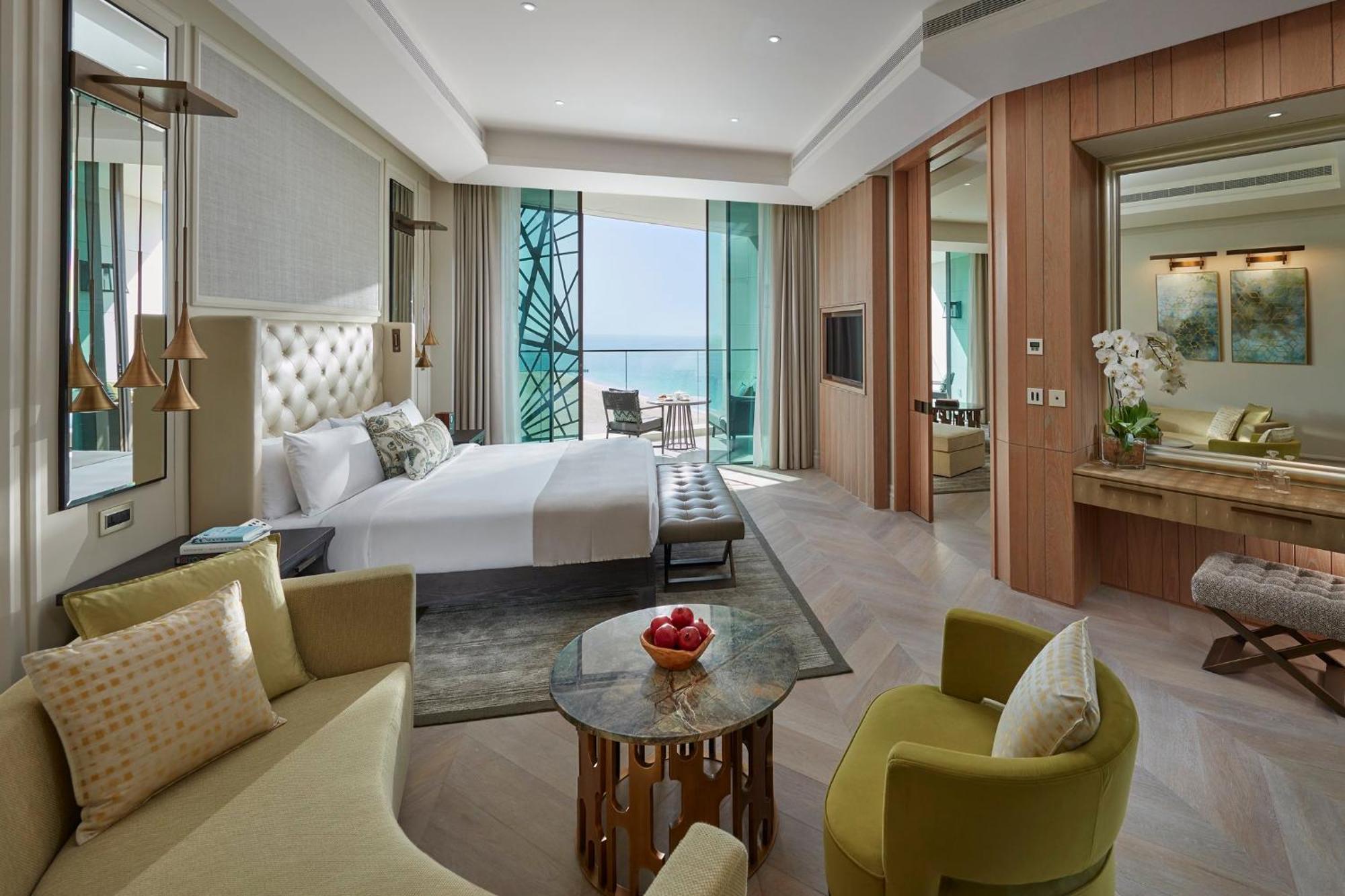Mandarin Oriental Jumeira, Дубай Екстериор снимка A suite at the hotel