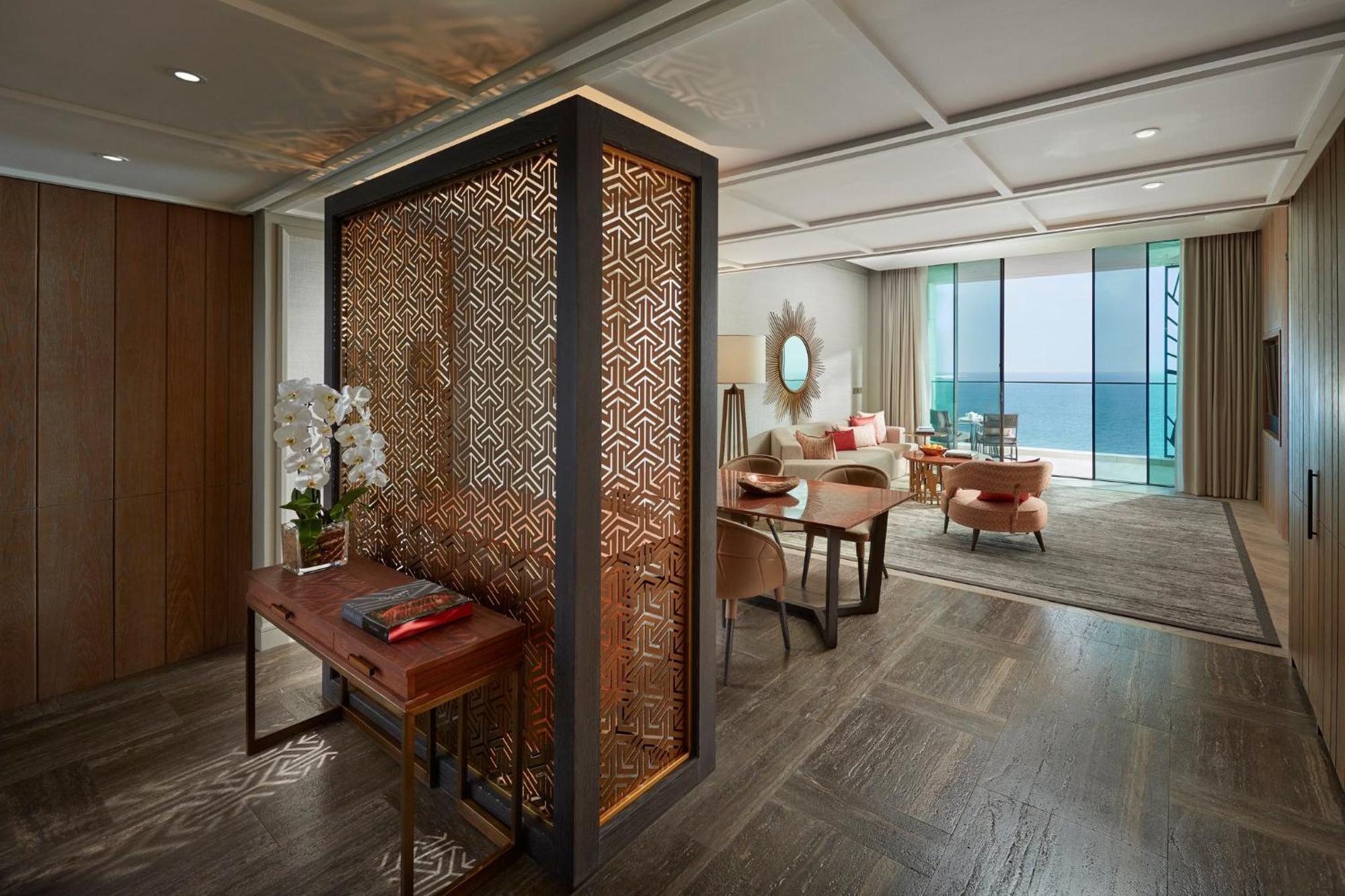 Mandarin Oriental Jumeira, Дубай Екстериор снимка A suite at the hotel
